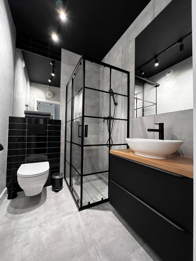 Property Apart - Legnicka Business Center Вроцлав Экстерьер фото