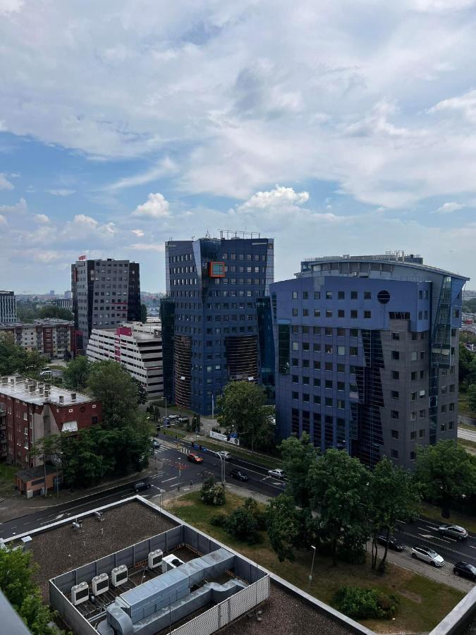 Property Apart - Legnicka Business Center Вроцлав Экстерьер фото